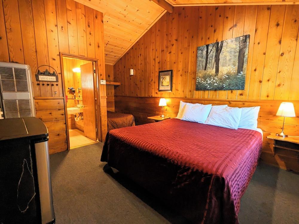 Bluebird Cottage Inn photo 8