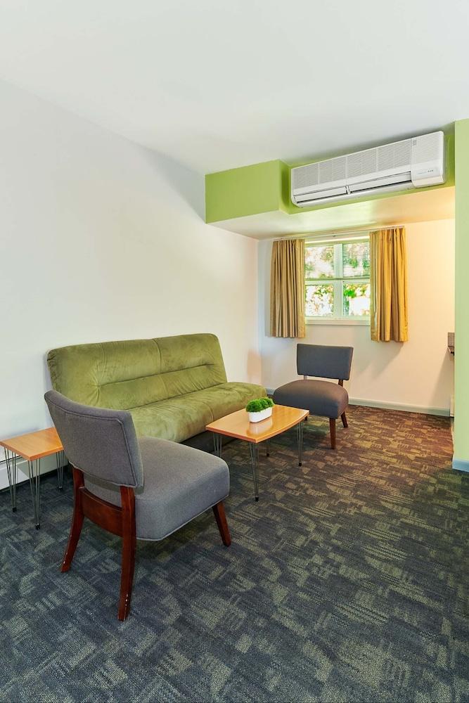Greenporter Hotel photo 22