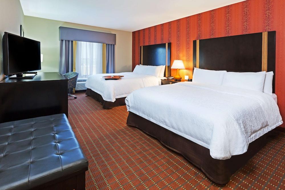 Hampton Inn Marion photo 6