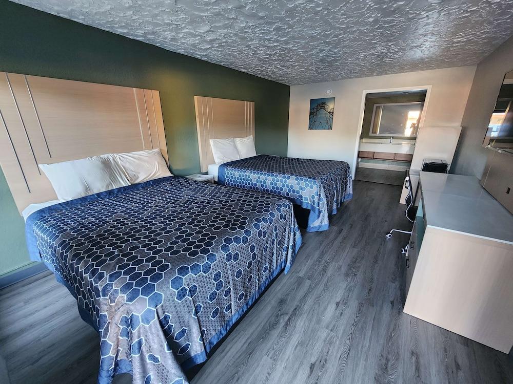Americas Best Value Inn Longview photo 4