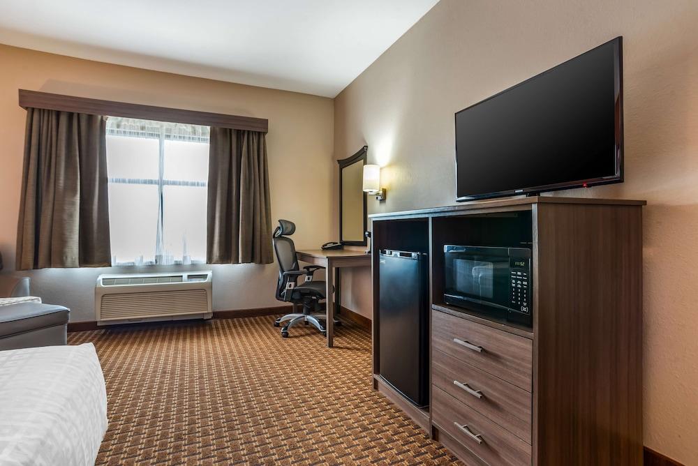 Best Western Plus Circle Inn photo 13