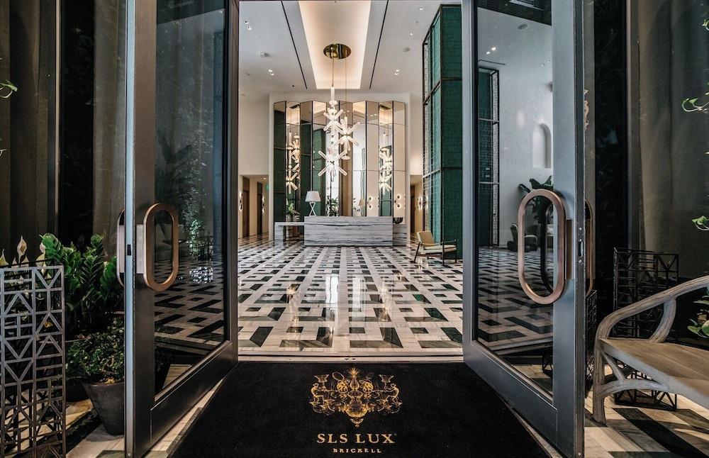 SLS Lux King Suite photo 6