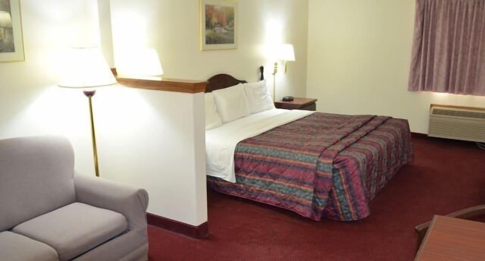 Economy Inn photo 6