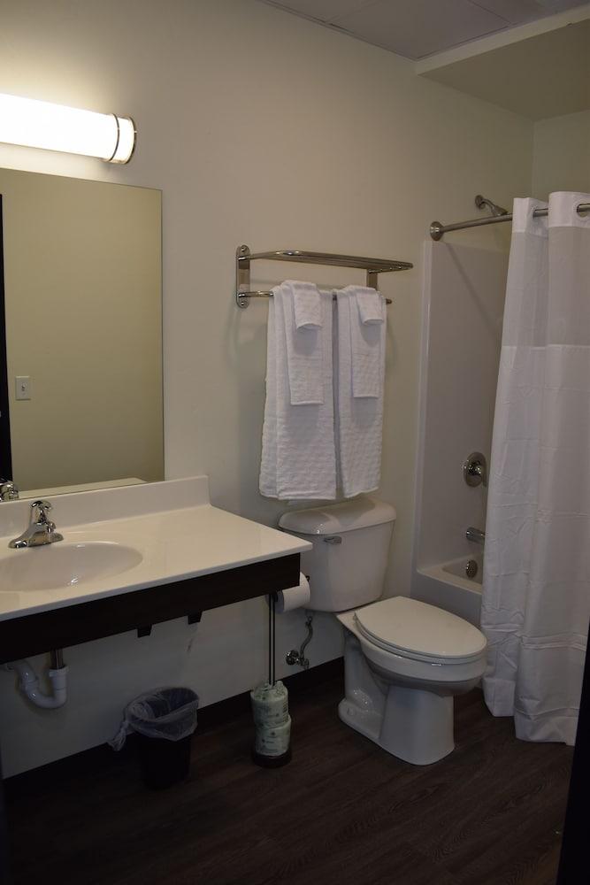 Menominee River Extended Stay Hotel photo 14