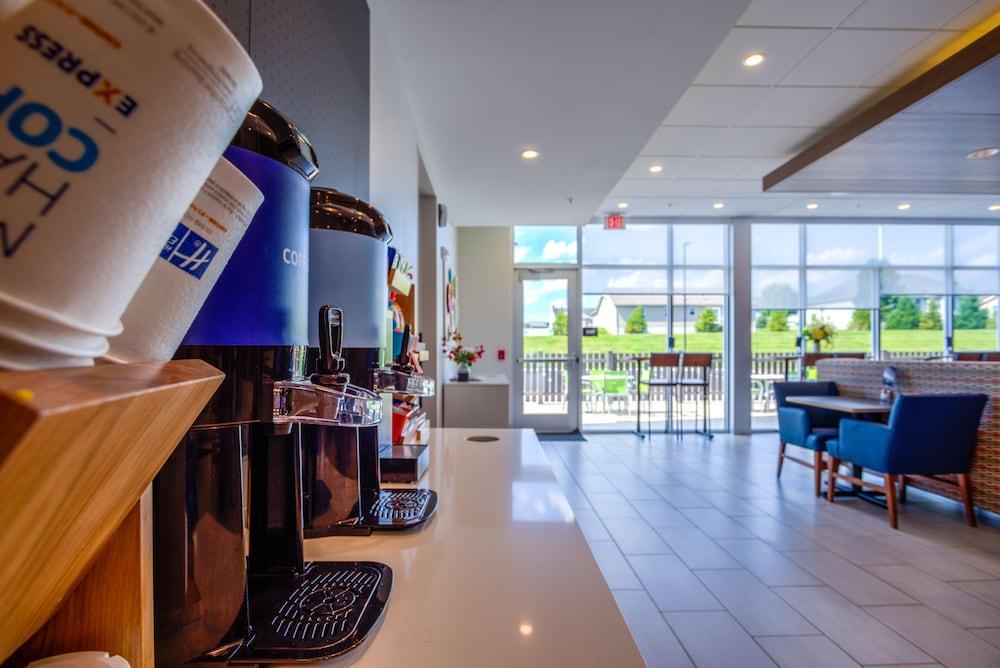 Holiday Inn Express & Suites Reedsville - State Coll Area by IHG photo 22
