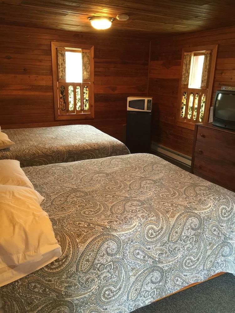 Whistling Swan Motel photo 5