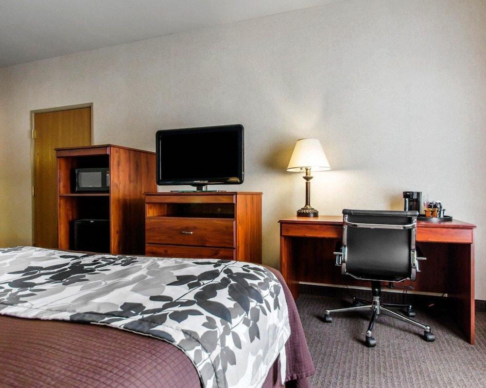 Sleep Inn & Suites Evansville - Casper photo 7