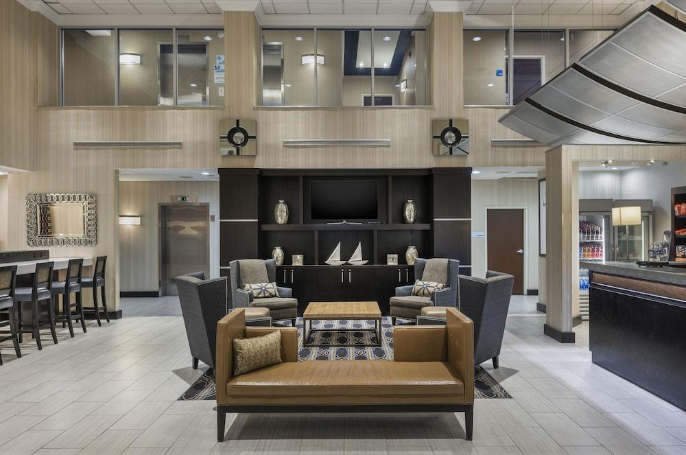 Holiday Inn Express Hotel and Suites Laurel by IHG photo 39