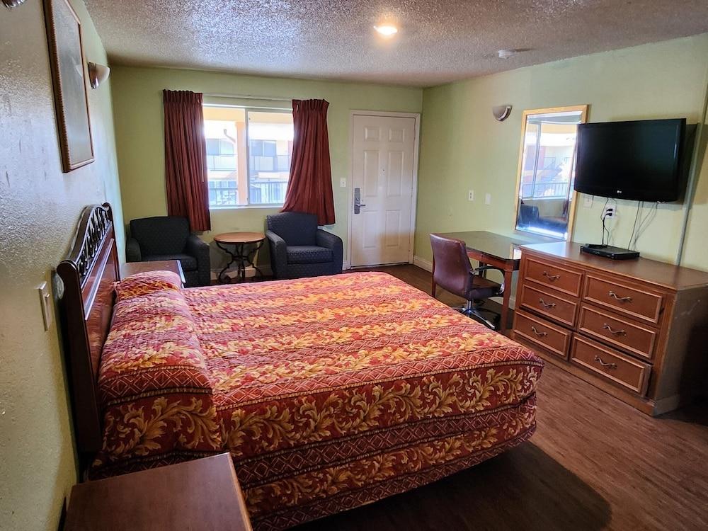 Vince's Motel Inc. photo 13