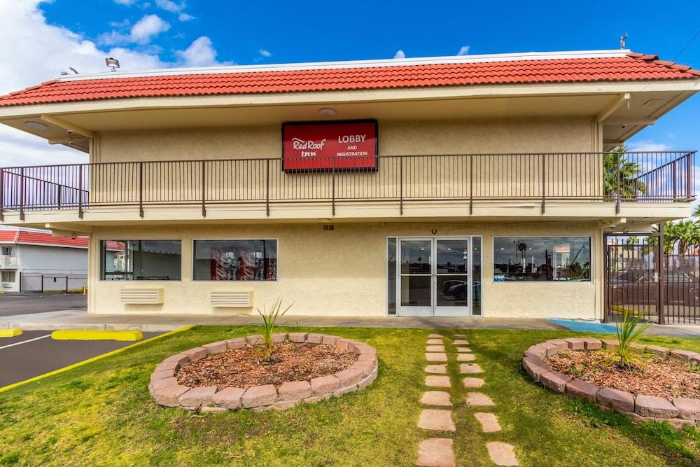 Red Roof Inn Phoenix - Midtown photo 28
