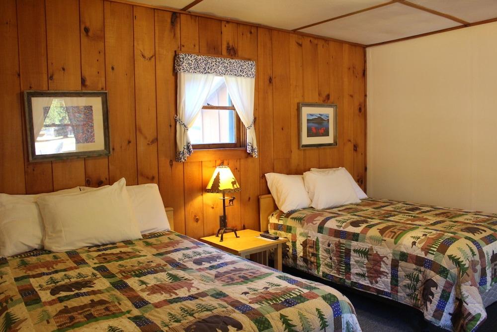 Blueberry Hill Motel photo 7