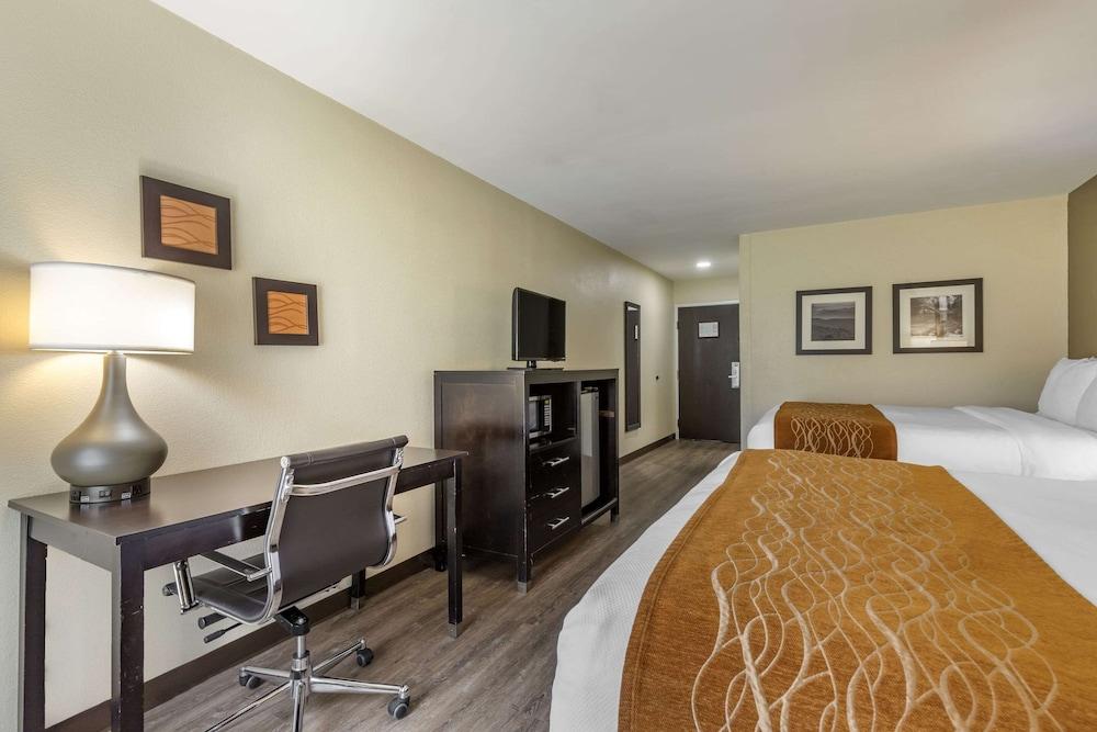 Comfort Inn Marion near Downtown & Blue Ridge PKWY photo 32