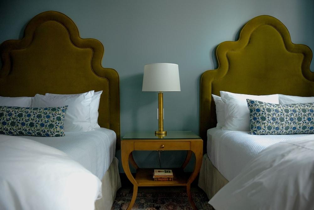 The Woodward Hotel photo 49