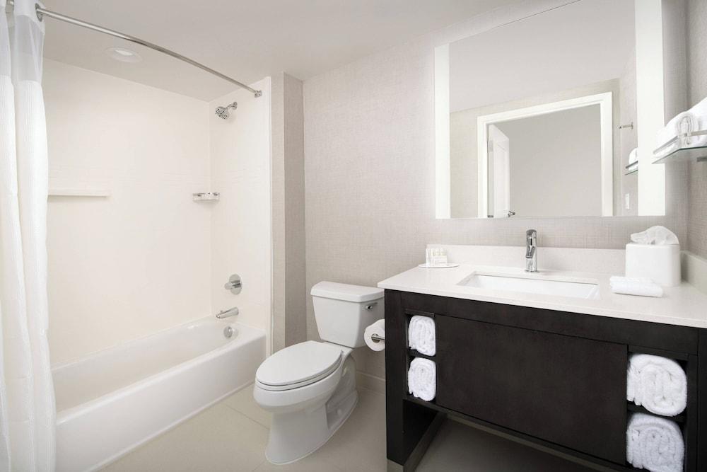 Residence Inn by Marriott Modesto North photo 31