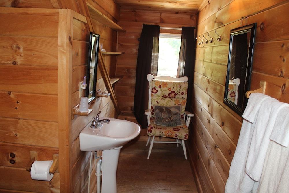 Lake House photo 75