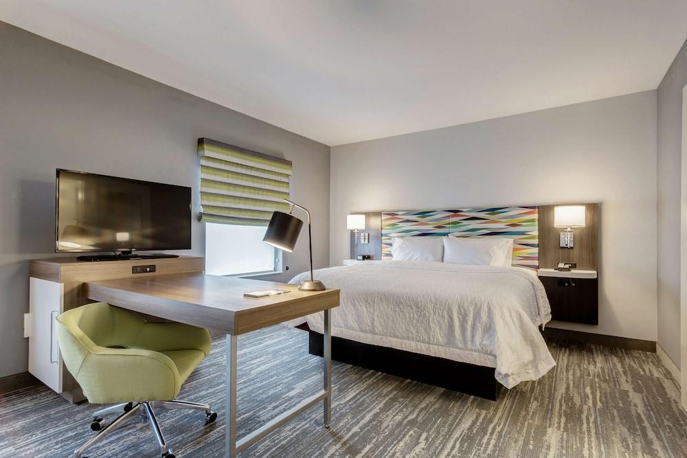 Hampton Inn St. Louis Wentzville photo 24