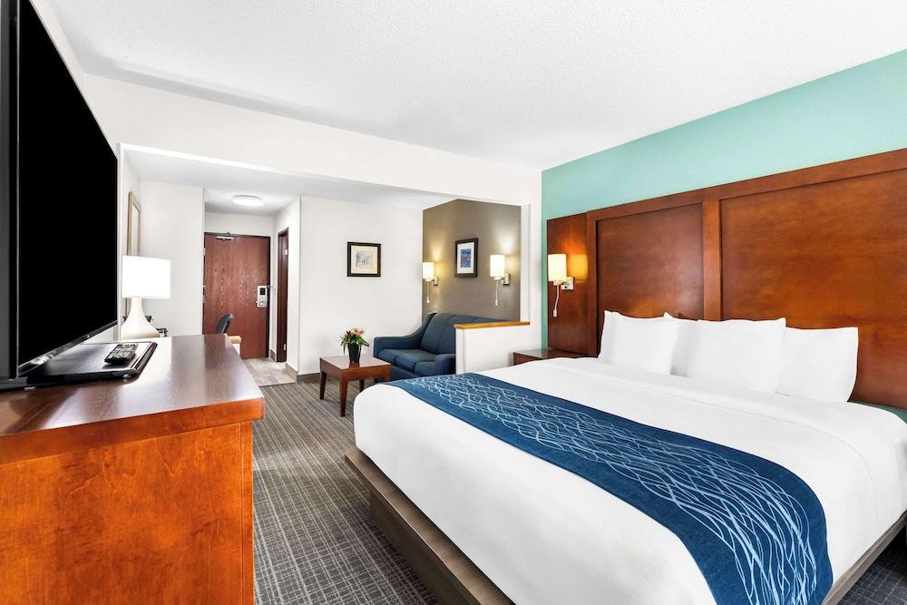 Comfort Inn Marion photo 22