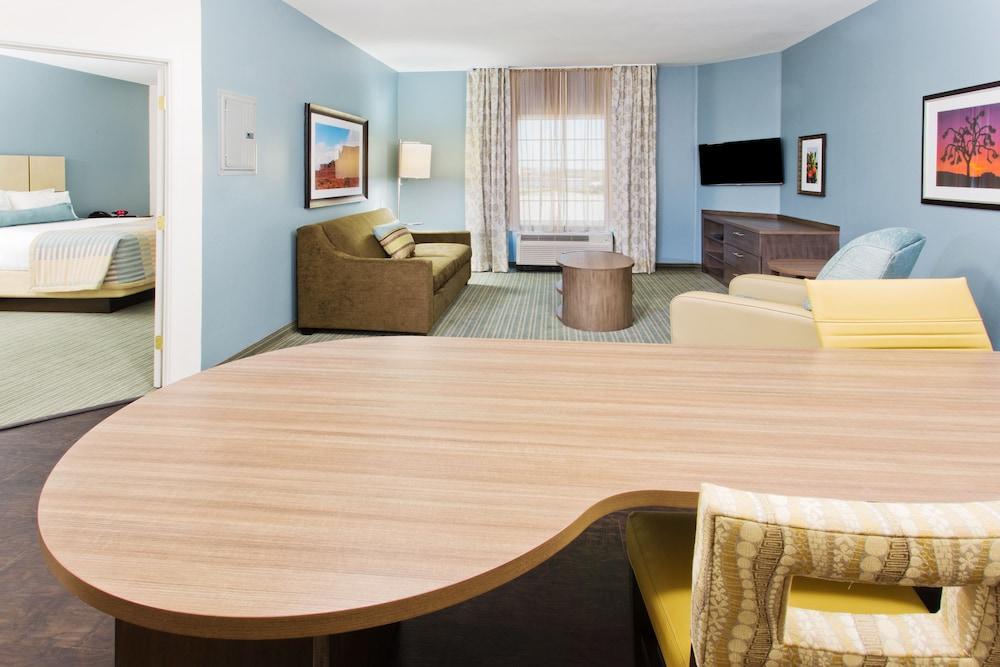 Candlewood Suites Corpus Christi-Naval Base Area by IHG photo 8