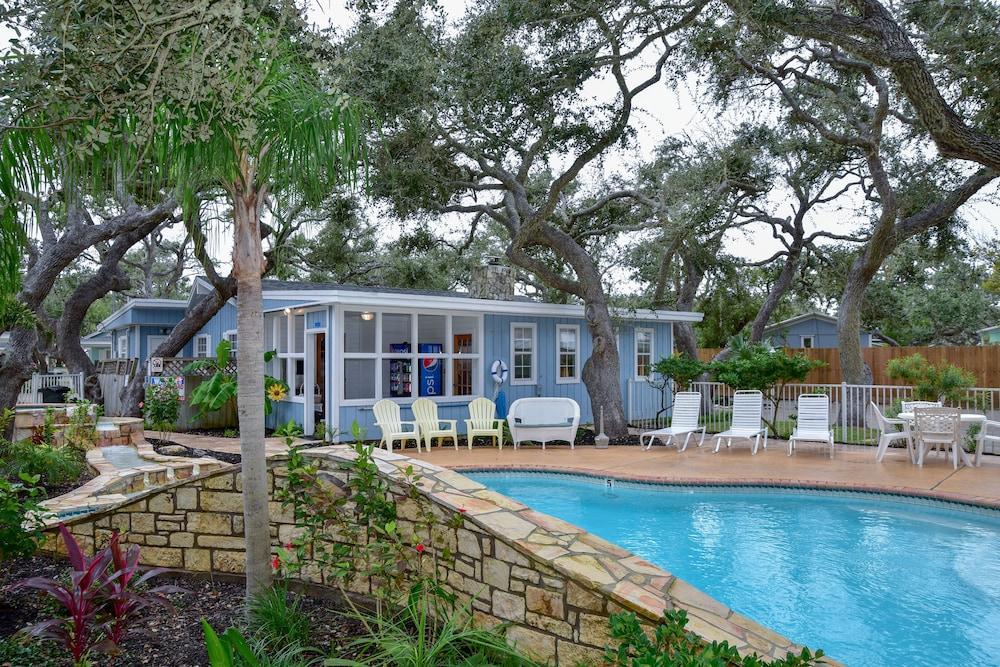 Pelican Bay Resort photo 45