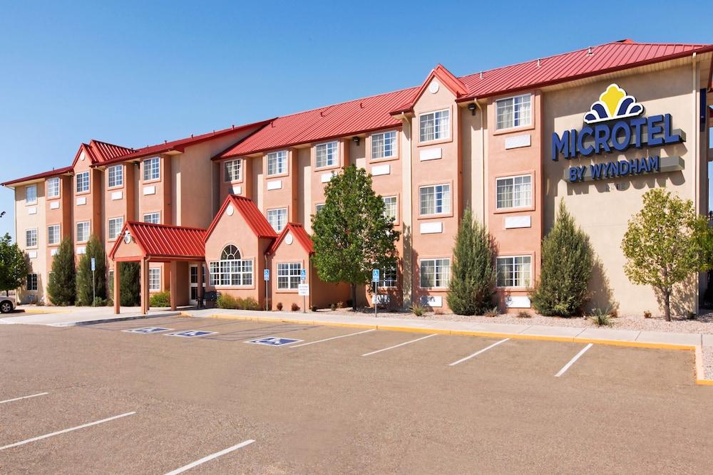 Microtel Inn & Suites by Wyndham Albuquerque West photo 25