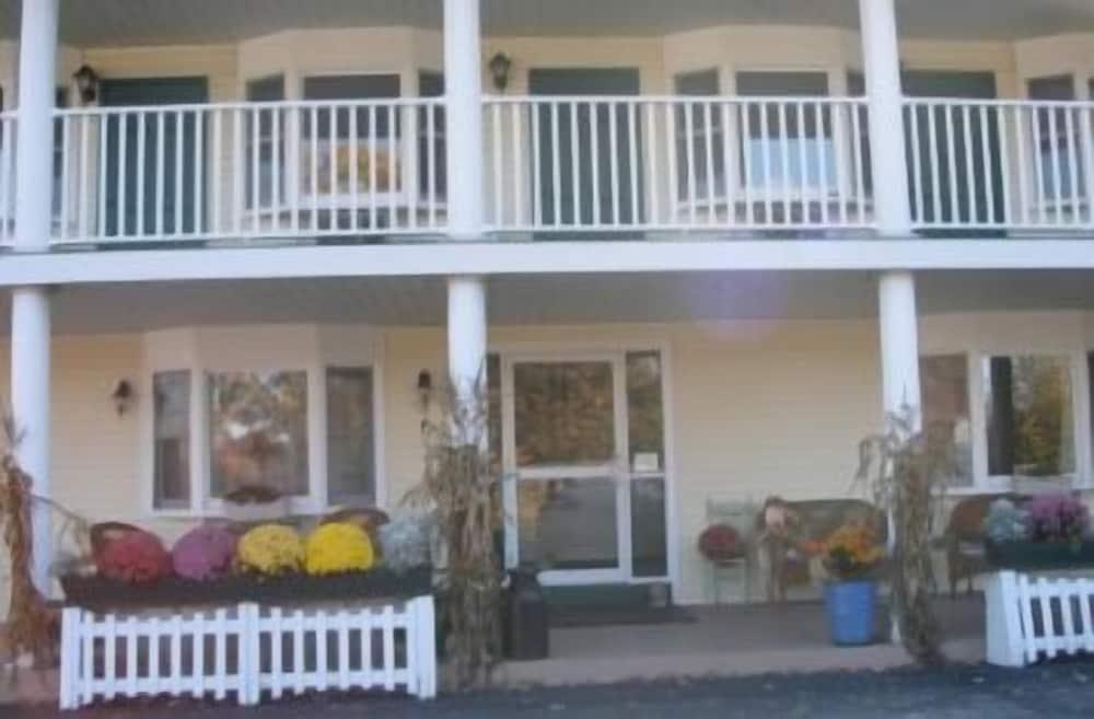 Scenic Inn of Conway photo 39