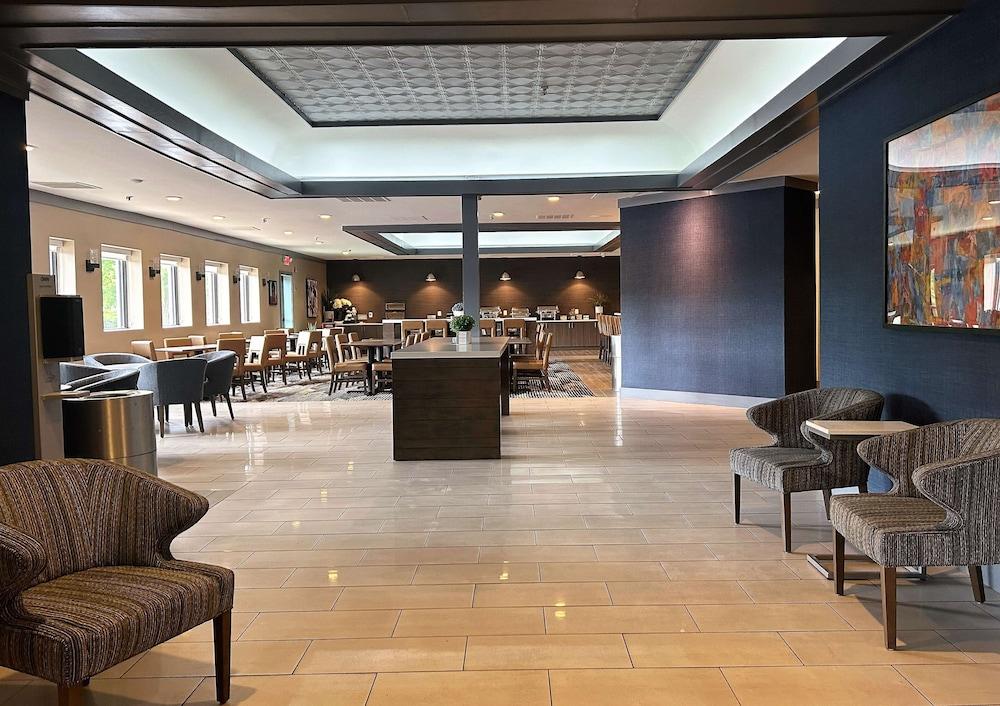 Best Western Premier Rockville Hotel & Suites photo 27