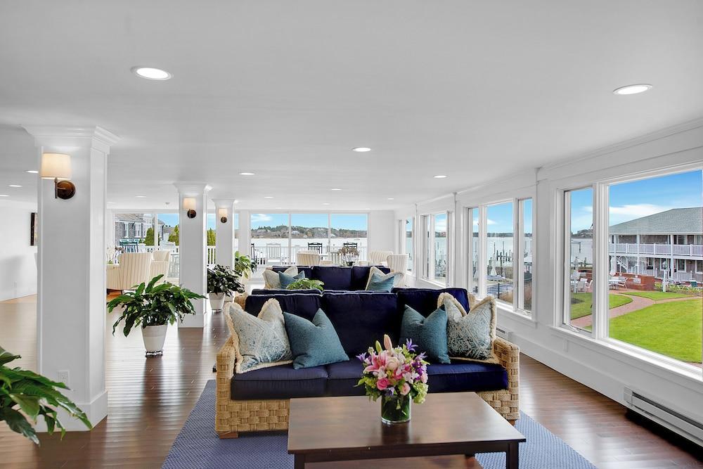 The Harborside Inn photo 38