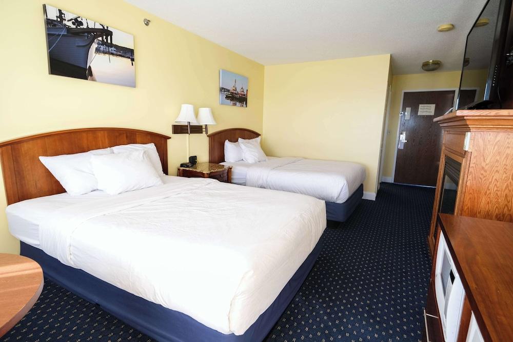 Fireside Inn & Suites - Belfast photo 33