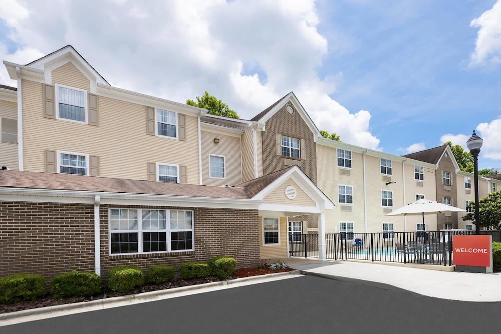 TownePlace Suites by Marriott Savannah Midtown photo 21
