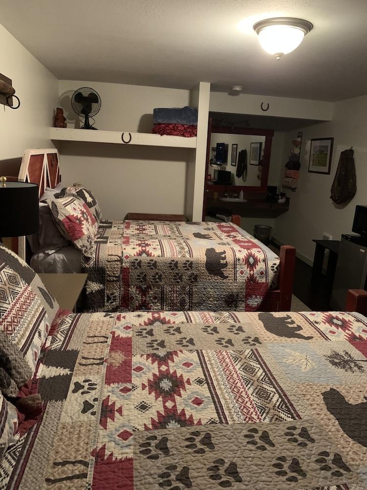South Jetty Inn photo 16