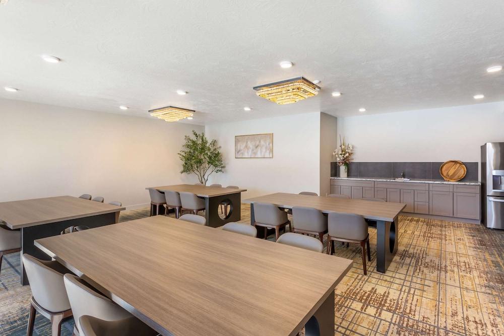 The Valor, an Ascend Collection Hotel photo 34