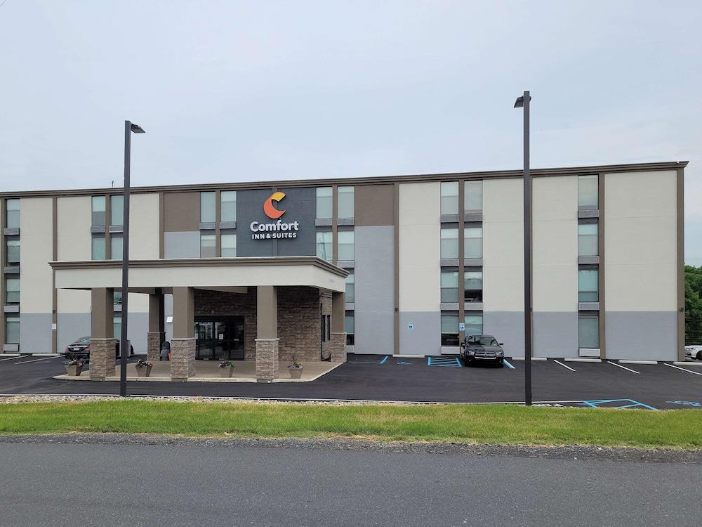 Comfort Inn & Suites Wyomissing/Reading — hotel in Wyomissing