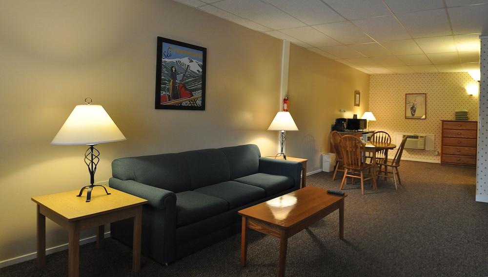 Attitash Motel photo 16