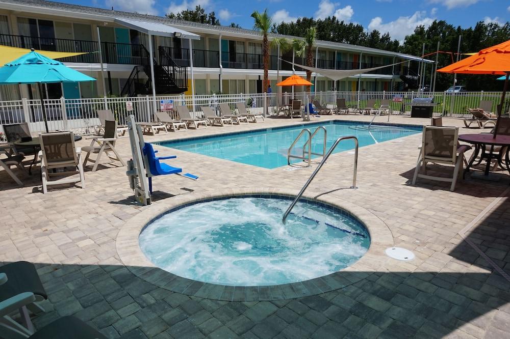 The Smart Stay Inn photo 23