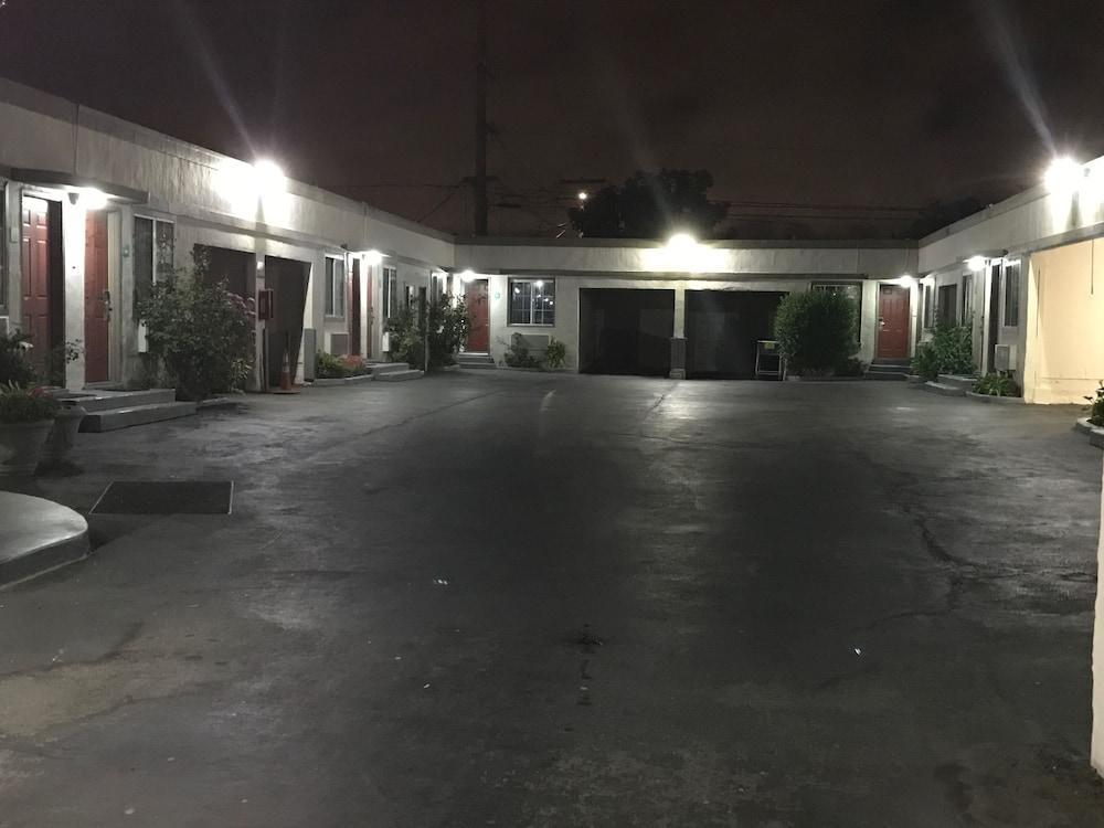 Geneva Motel Daly City photo 4