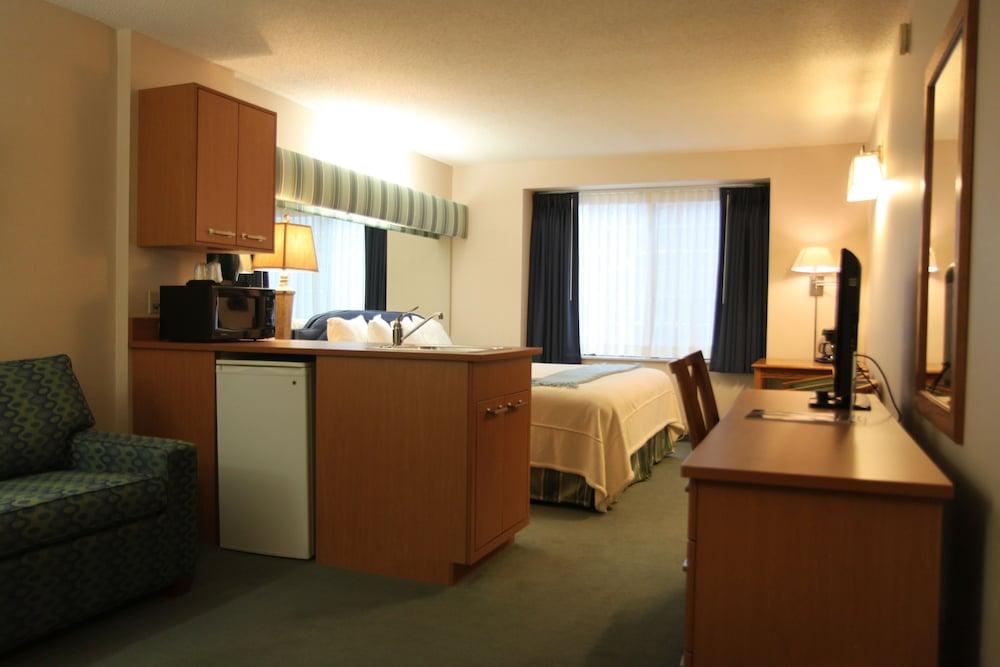 Brentwood Inn & Suites photo 4