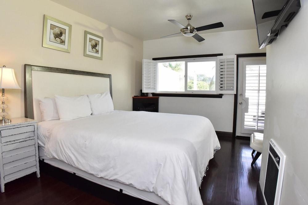 Malibu Country Inn photo 47