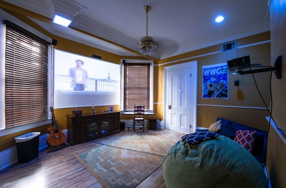 Auberge Nouvelle Orleans Hostel photo 4