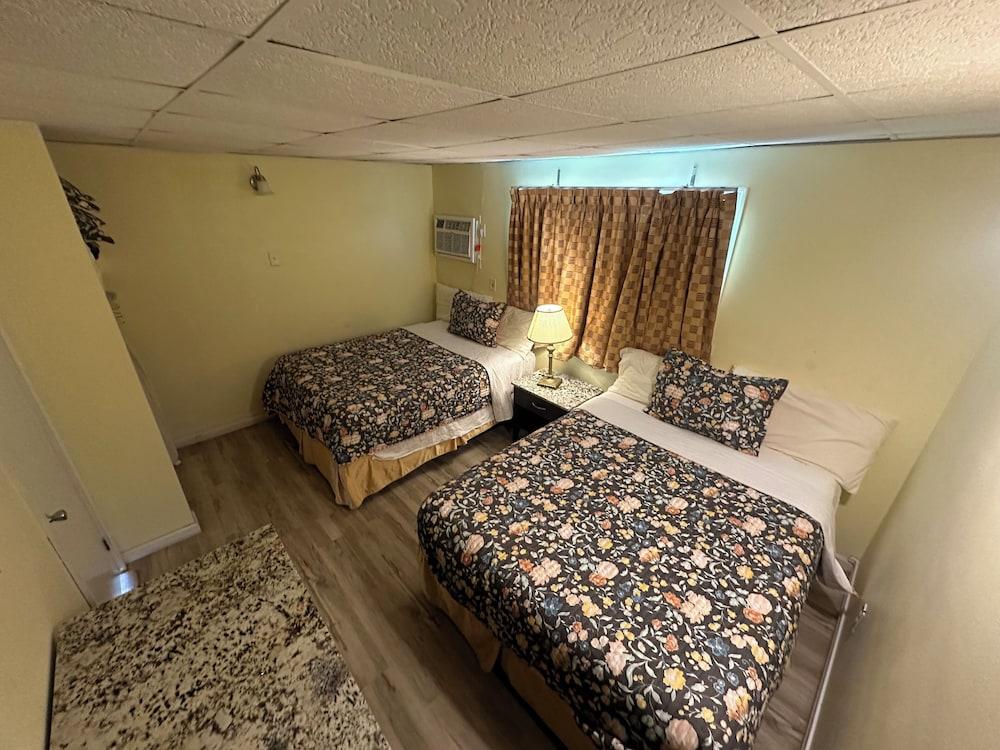 Searay Motel photo 33