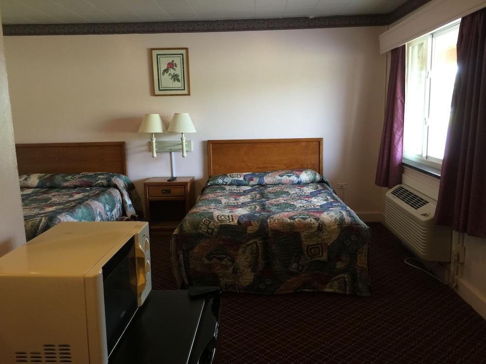 Mark Twain Motor Inn photo 18