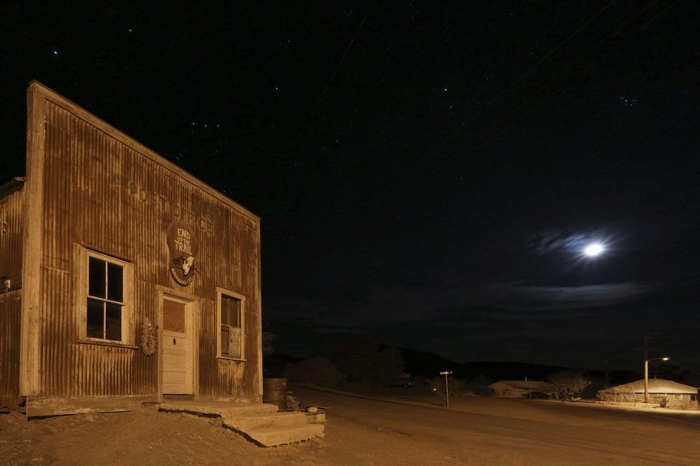 Super 8 by Wyndham Ridgecrest photo 39