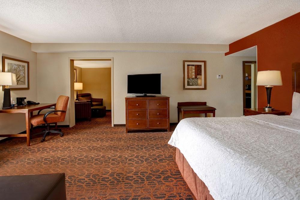 Hampton Inn Ft. Wayne-Southwest photo 7
