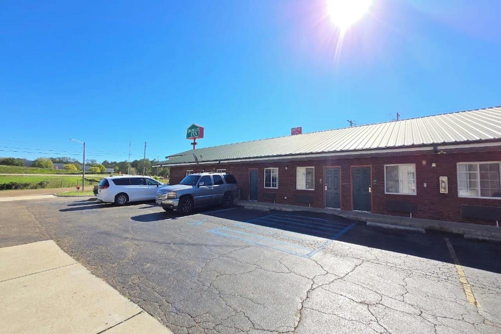 Deerfield Inn McComb I-55 photo 31