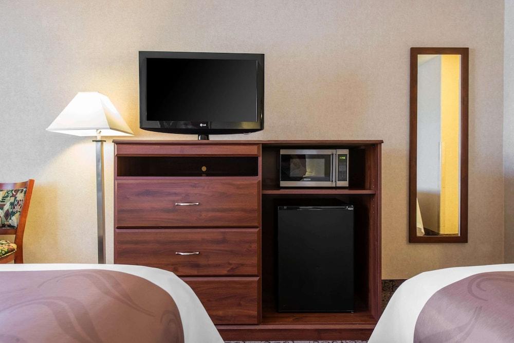 Quality Inn Burlington photo 8