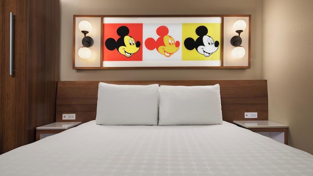 Disney's Pop Century Resort photo 9
