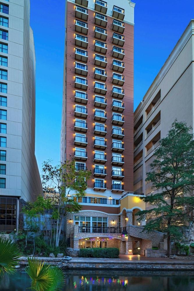 Courtyard Marriott Riverwalk photo 1
