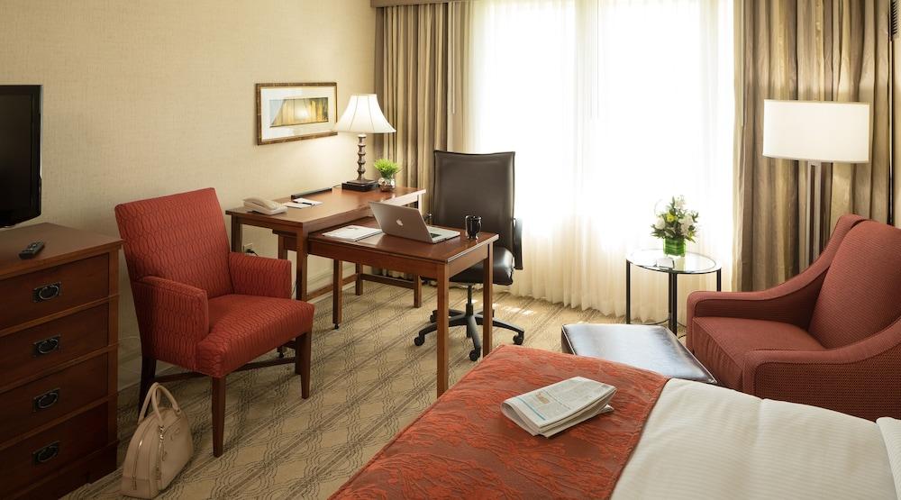 The Inn at Virginia Tech and Skelton Conference Center photo 4