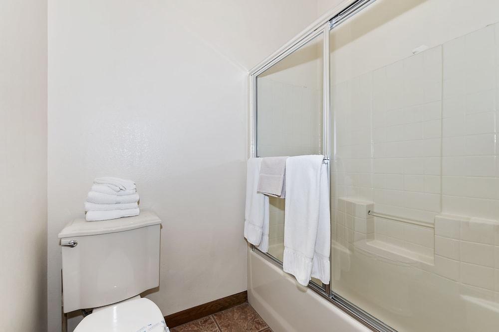 Robinhood Resort photo 44