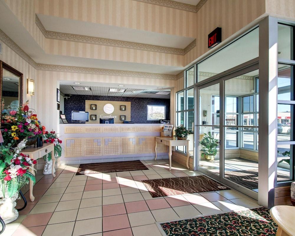 Quality Inn Brookhaven photo 32