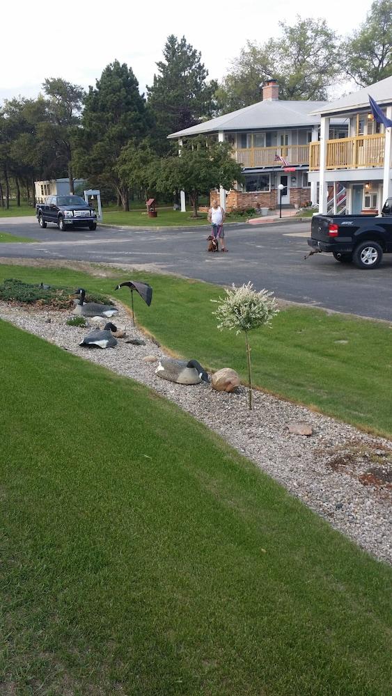 River Country Motor Lodge photo 2